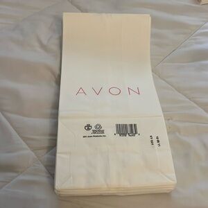 Avon large White paper bags